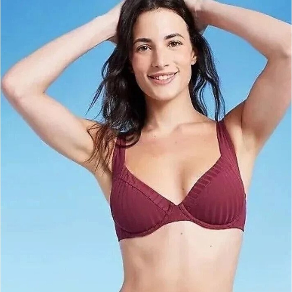 Shade & Shore Burgundy Ribbed Underwire Bikini Set V-Front High‎ Leg Swimsuit - Picture 4 of 8